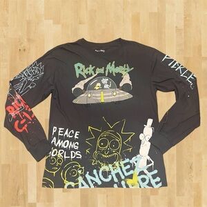 Rick & Morty Medium Long Sleeve Gray Graffiti Graphic Print Shirt